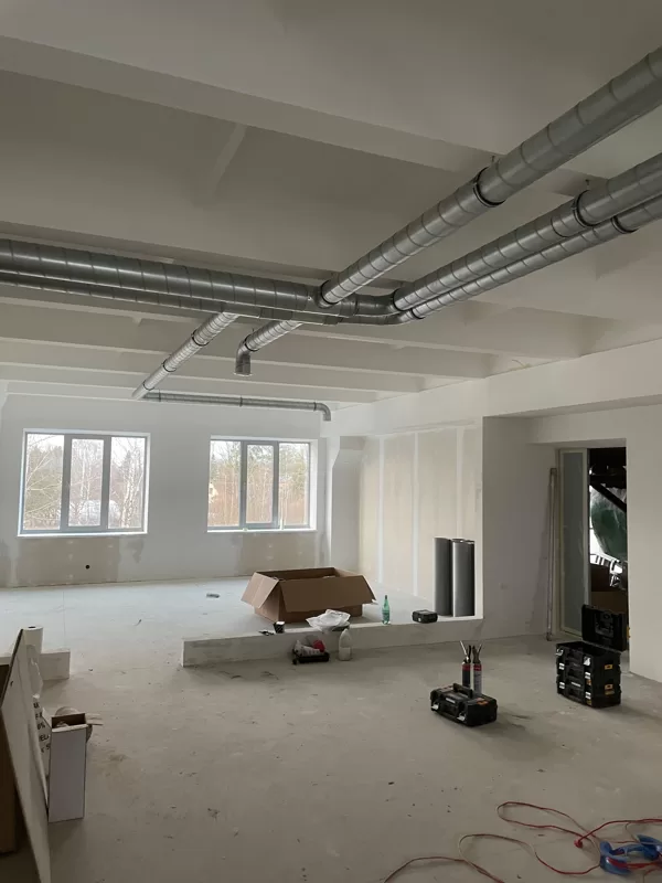 Energoefektīva ventilācijas sistēma ražošanas telpās Jelgavas apkārtnē! Skārda gaisa vadu 
